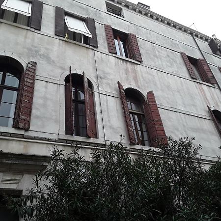 Palazzo Soranzo Charming Venecia Exterior foto